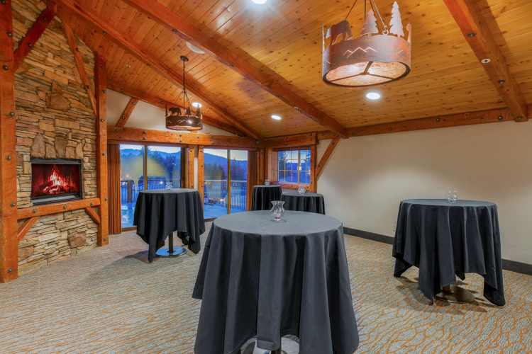 Holiday Inn Resort The Lodge at Big Bear Lake photo 21