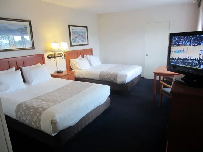 Deluxe Quadruple room