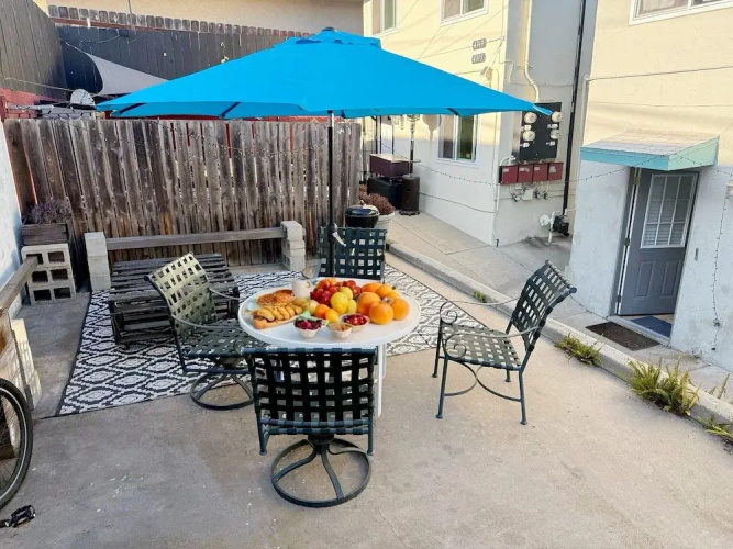 Charming 2BR Ocean Beach