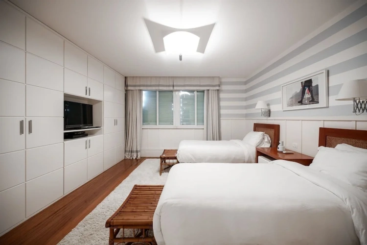 Guest rooms