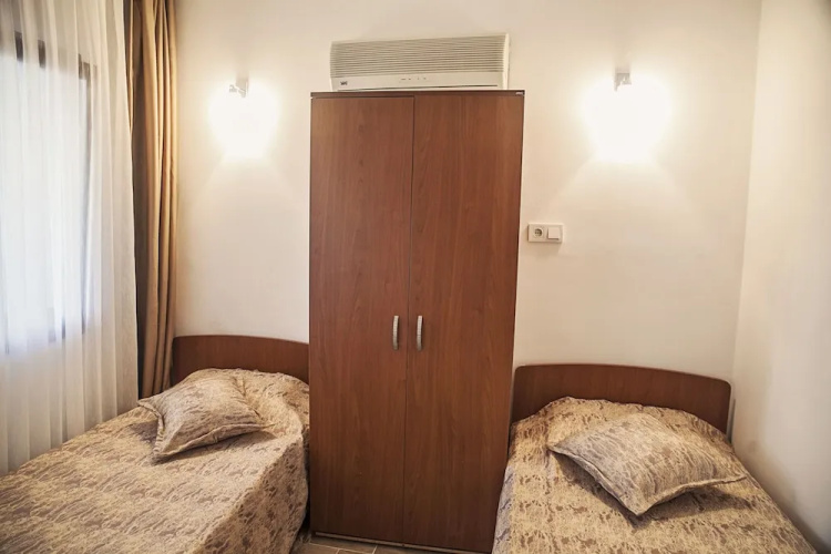 Stone Hotel