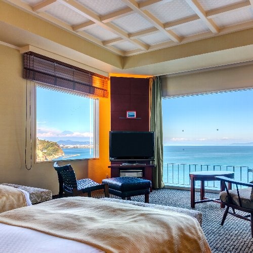Twin Suite