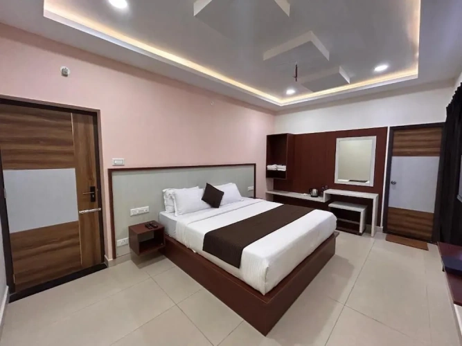 Deluxe Double room with balcony and with mountain view