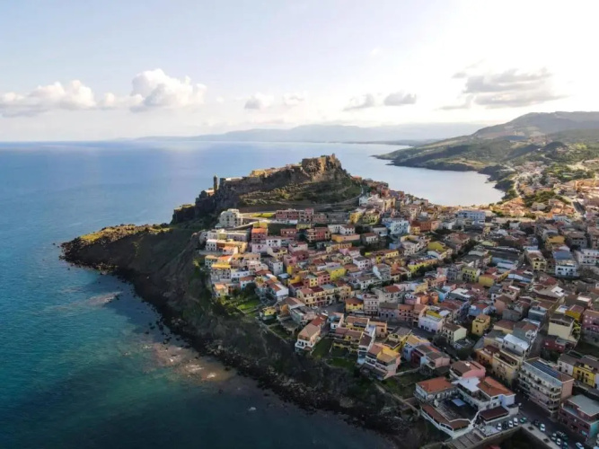 Appartamento con grande terrazza VISTA MARE