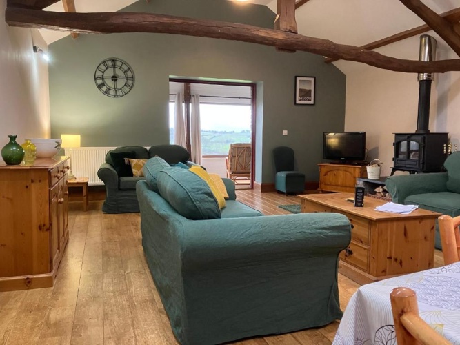 3 Bedrooms Cottage