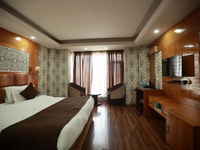 Hotel The Montreal Srinagar