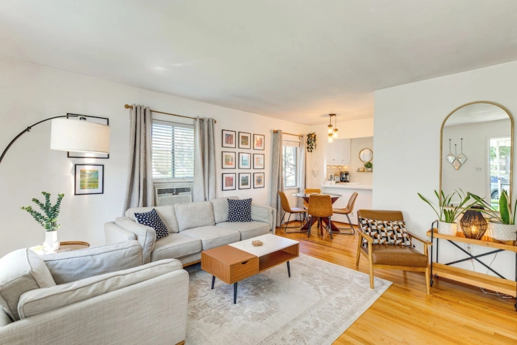 2 Bedrooms Cottage