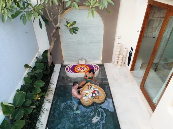1 Bedroom Royal Double Villa
