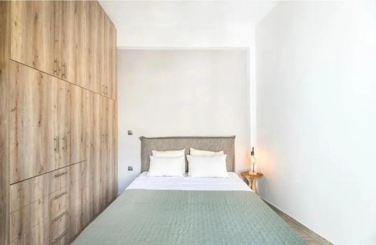 Eleusis Suites Α