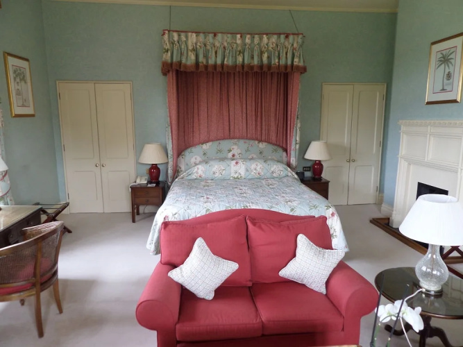 Horsted Place