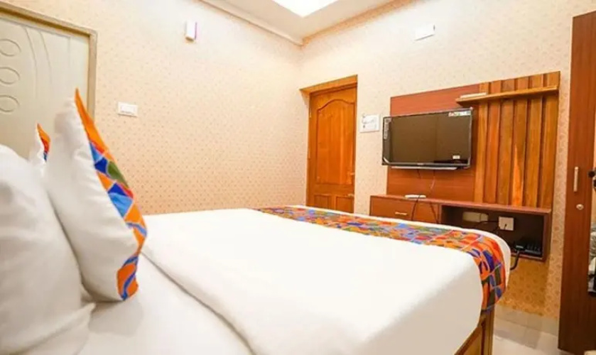 Hotel O Eswar Residency