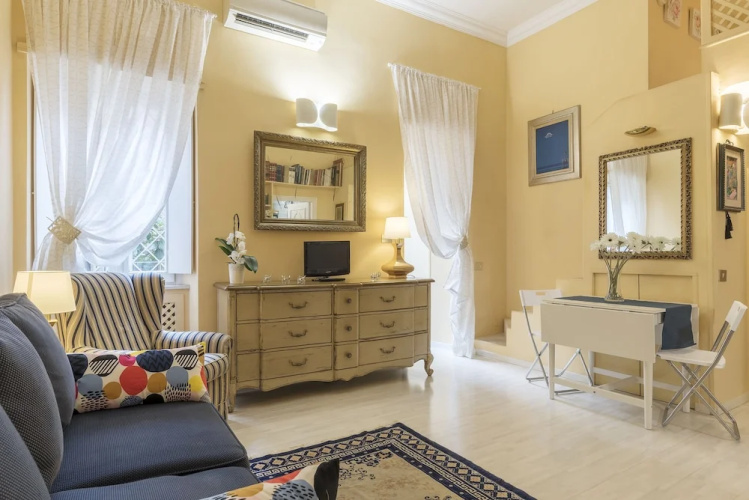 Ara Pacis Elegant Flat