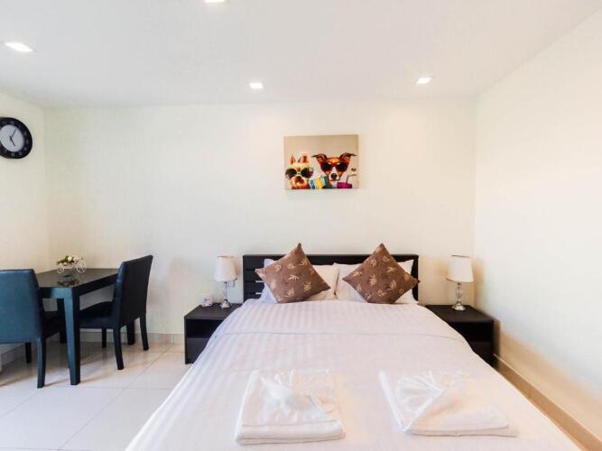 Laguna Bay 1 By PattayaOver view