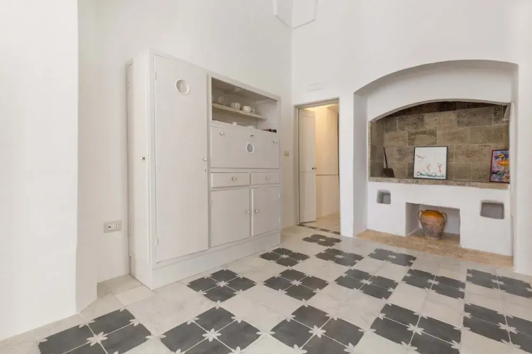 2082 Casa Gegè