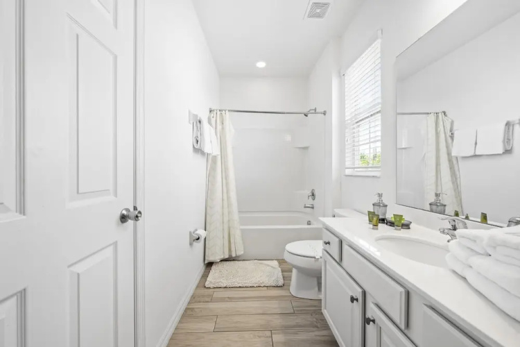 Fun in Every Corner 14 BR Home Sol104