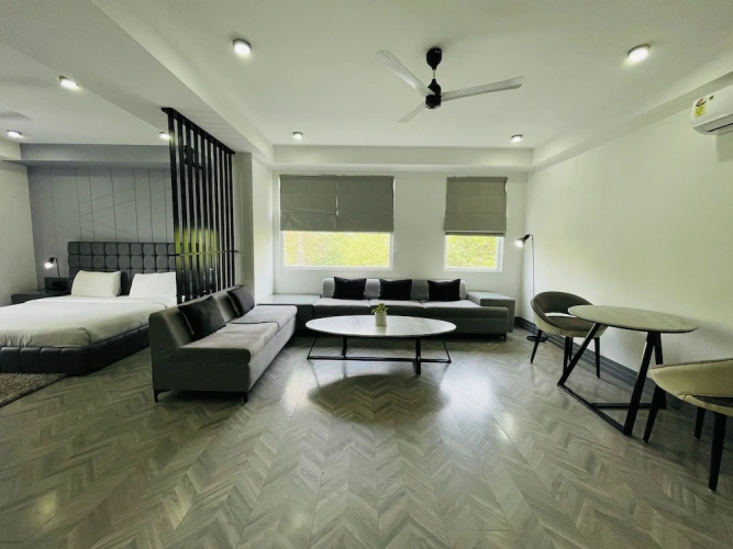 Executive Suite with balcony