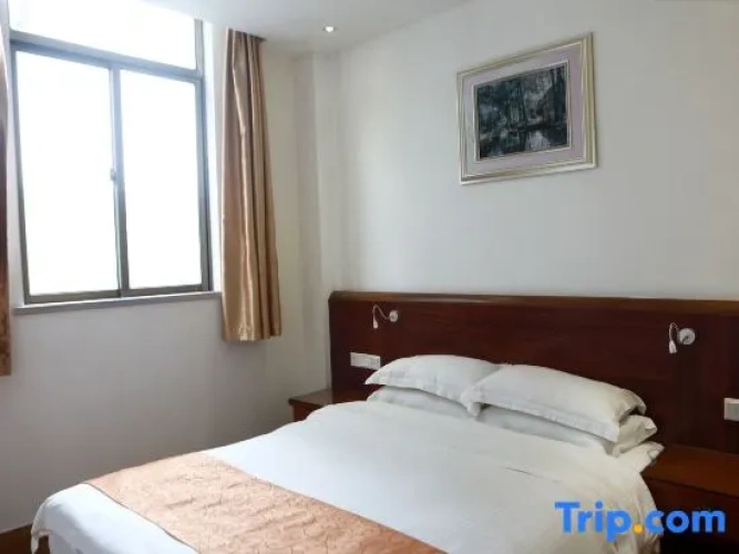 Deluxe Double Suite