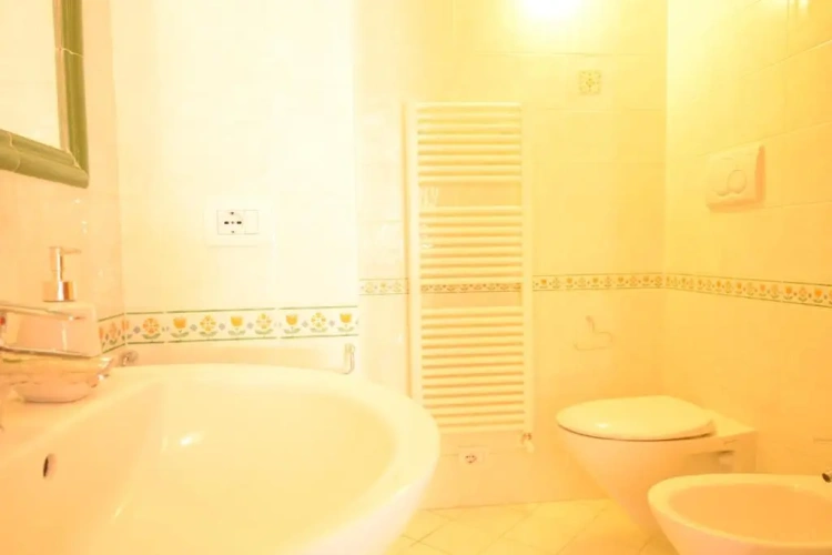2 Bedrooms Apartment with sea view