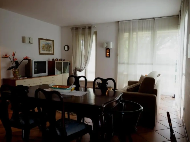 2 Bedrooms Cottage