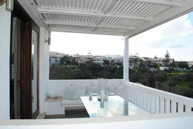 Krinos Apartment