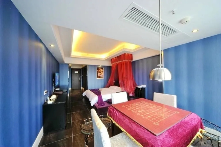 Chongqing Answer To Riddle Theme Hotel