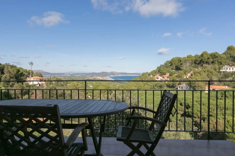 4 Bedrooms Cottage with sea view
