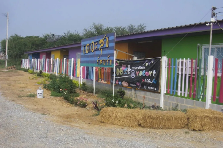 The Zoosk Resort