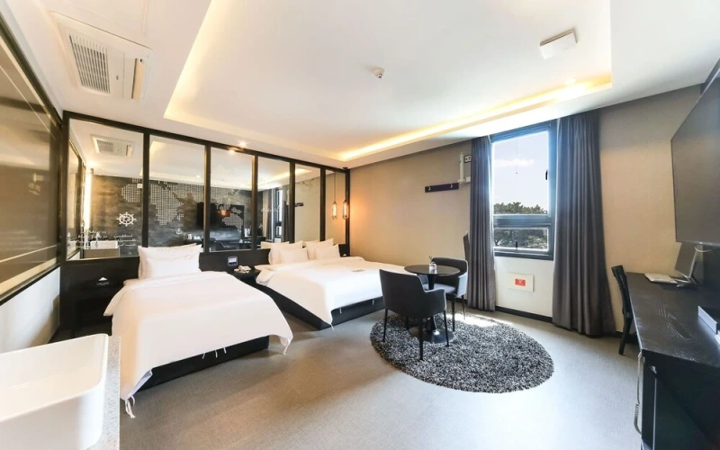 Guest rooms