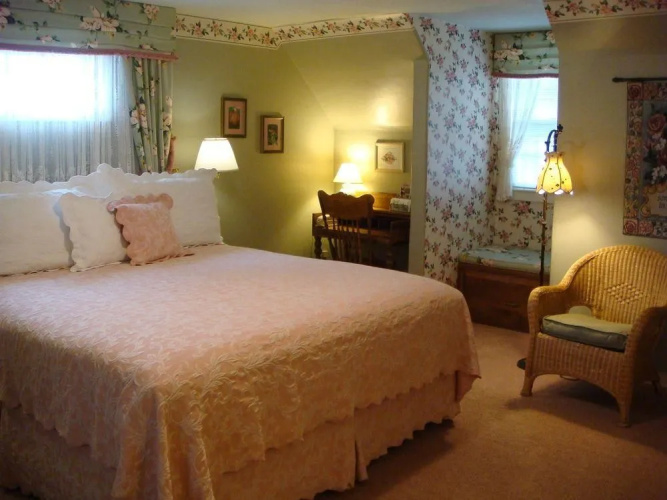 Romeo Inn