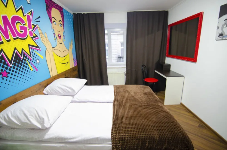 Pop Art Hostel Rynok Square