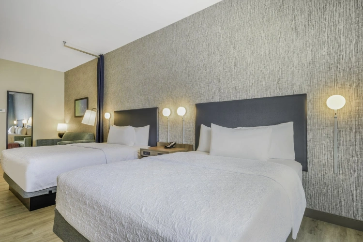 Quadruple Suite