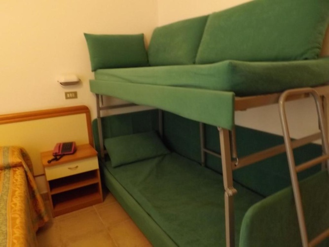 Standard Quadruple room with balcony