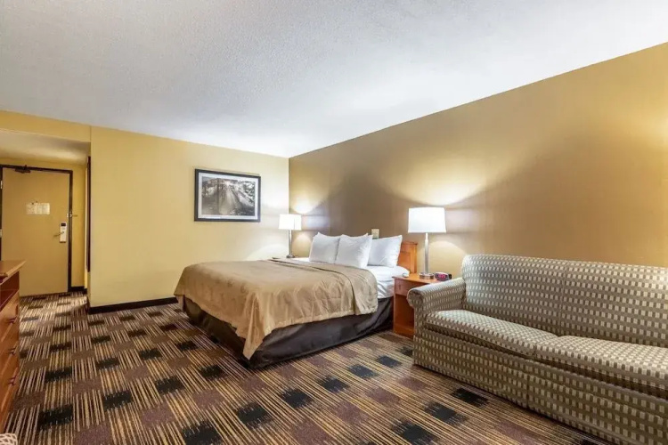 Quality Inn