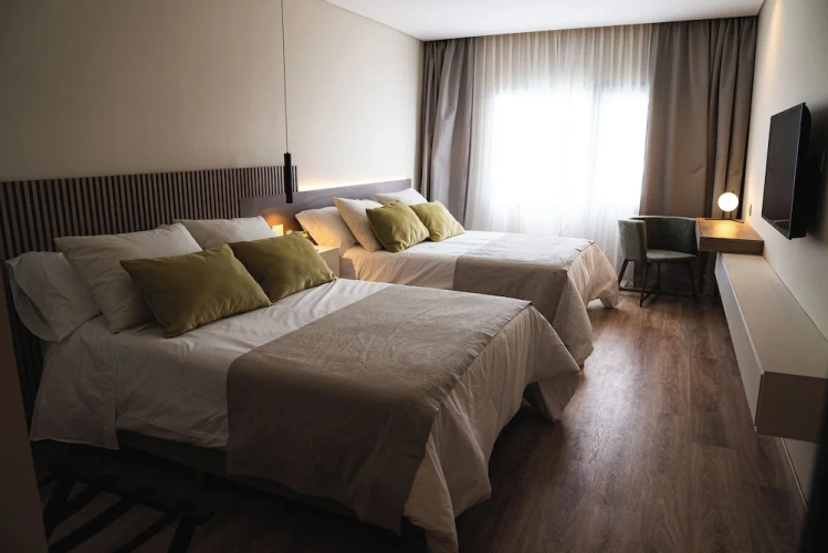 Superior Quadruple room
