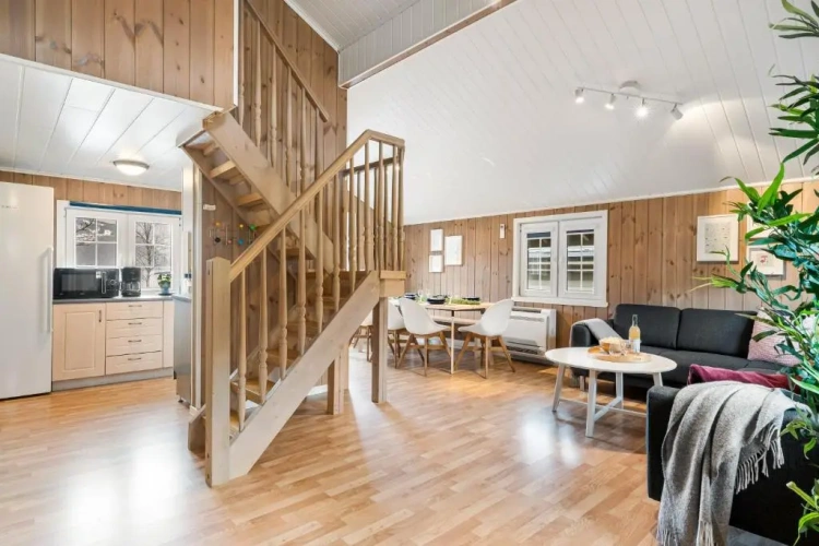 Standard Family room with view