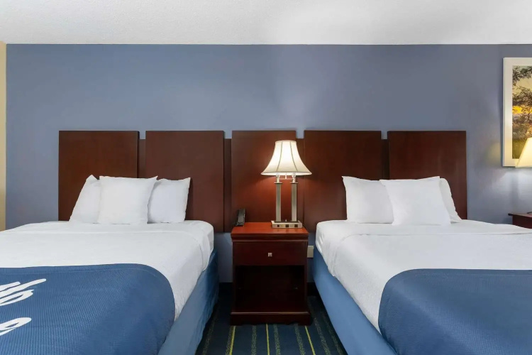 Days Inn by Wyndham Chipley