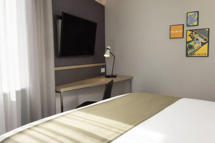 Holiday Inn Eindhoven Airport by IHG