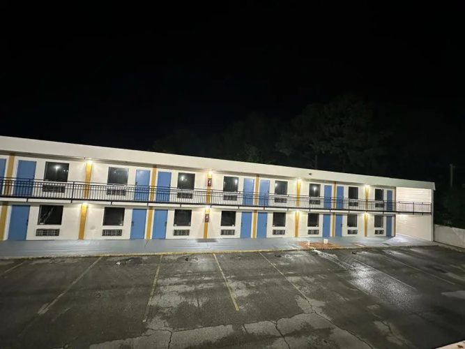 Knights Inn Lanett