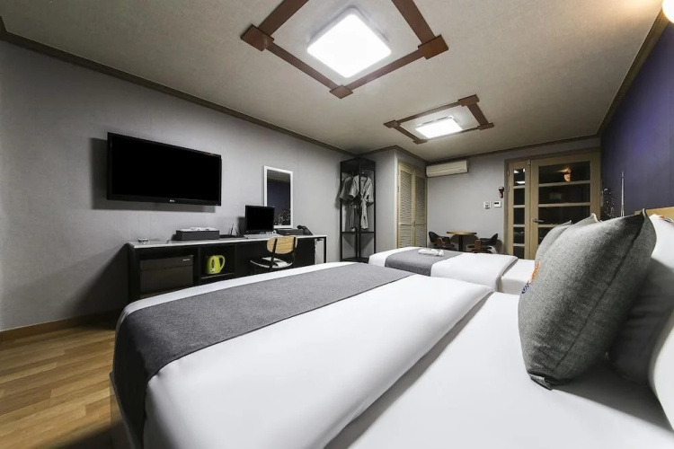 Sokcho Ritz Hotel