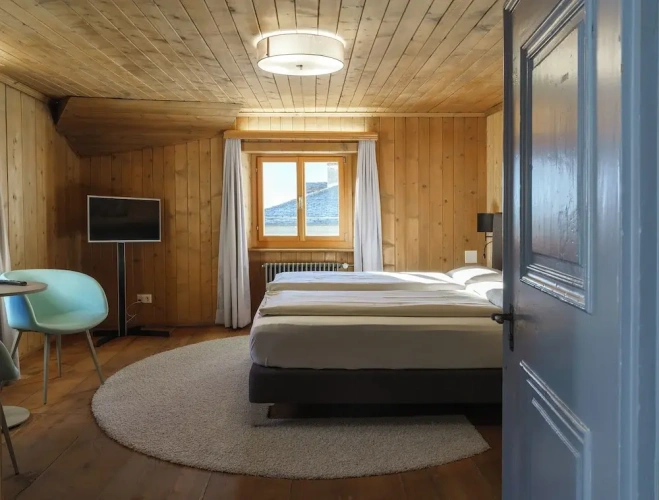1 Bedroom Suite