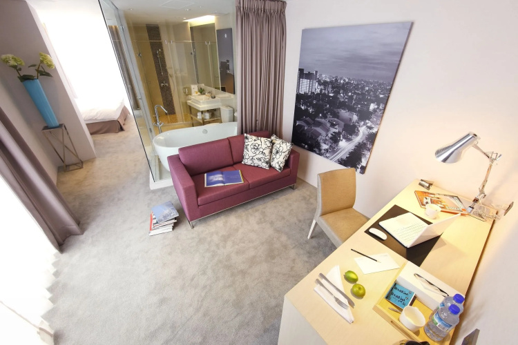 Day Plus Hotel
