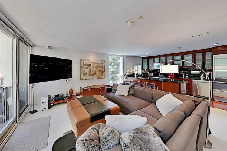 450eliot 3 Bedroom Condo