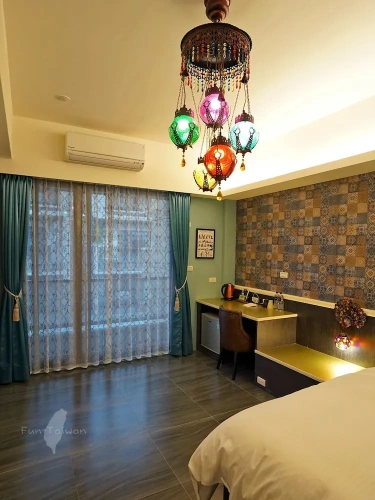 Standard Twin room with balcony