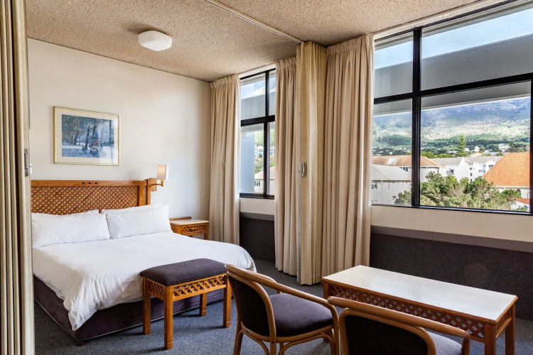 Gardens Centre Holiday Apartments