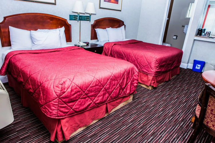 Pelican Inn Monterey