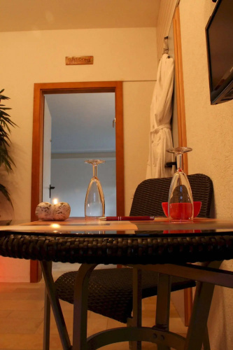 Une Nuit Ailleurs