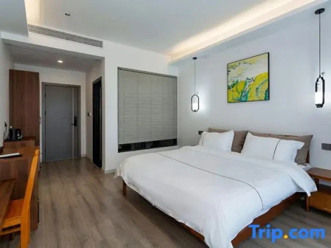 Standard Double room with view