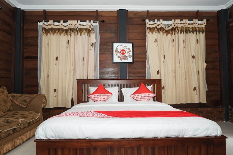 Deluxe Suite with balcony