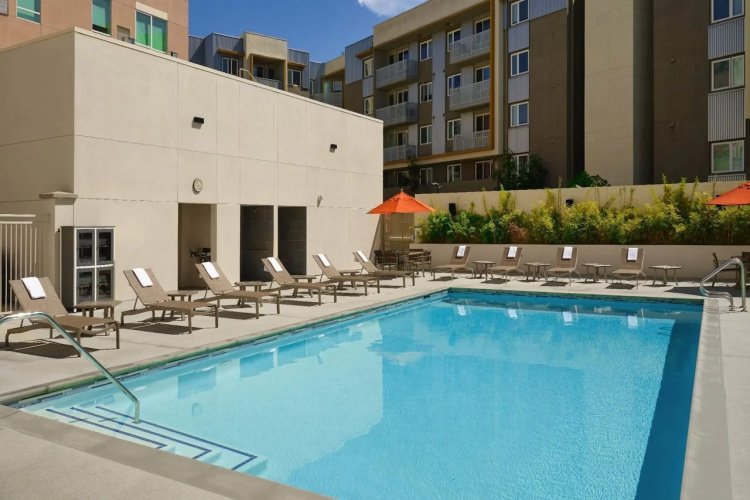 Hyatt House LA - University Medical Center photo 12