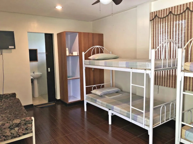 Jenmac's Resort